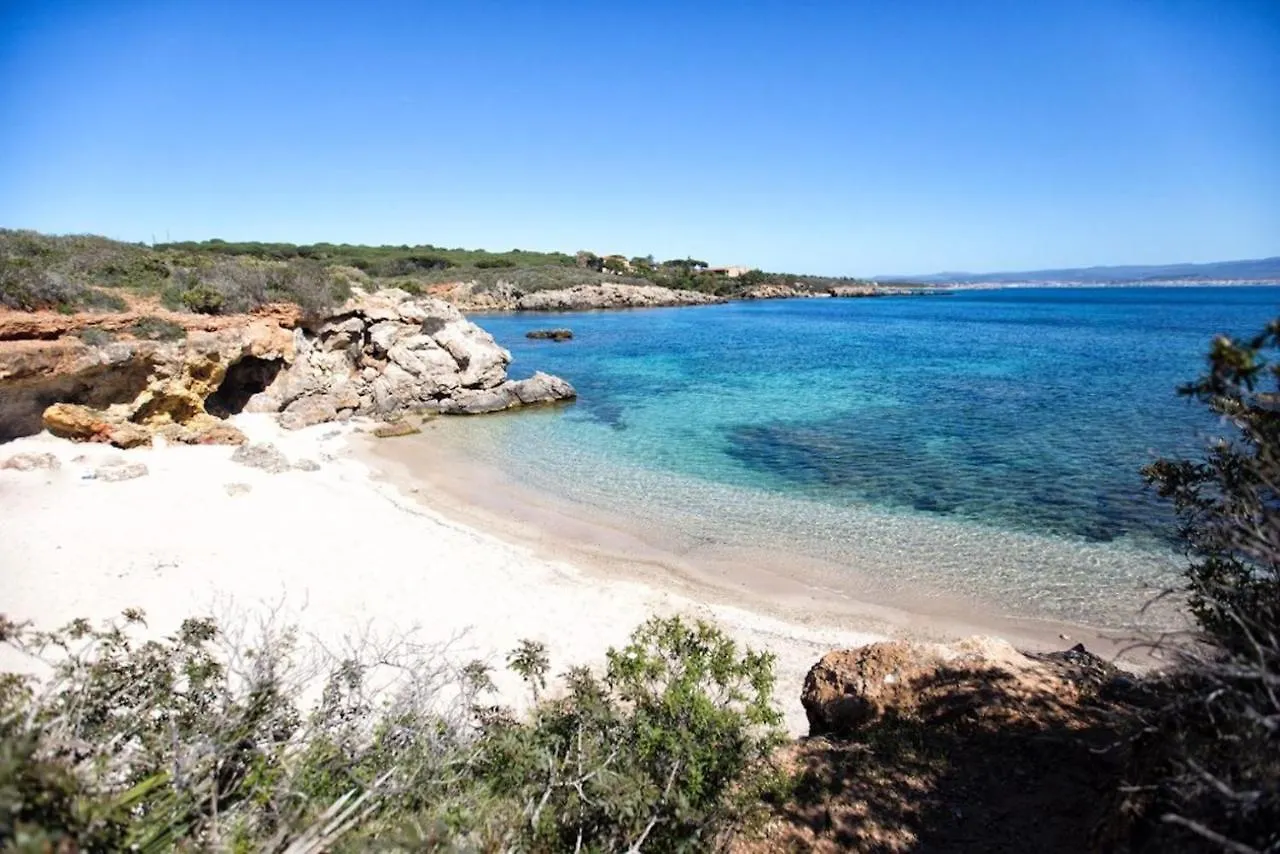 Ruby On The Bay In Old Town Alghero Italien